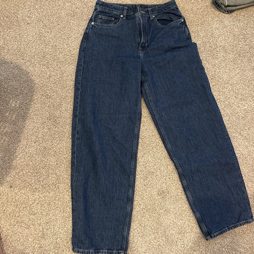 Dark Blue High-Waisted Jeans BOG